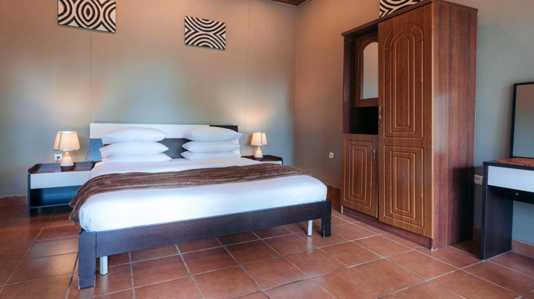 Nyungwe Top View Hill Hotel Gisenyi Exterior photo
